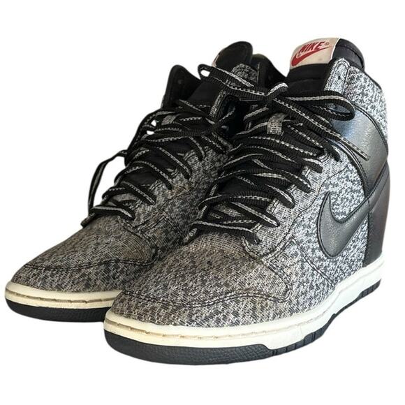 Women's Nike Dunk Sky Hi TXT 644410-001 Leather Athletic Sneaker Size 8 Gray - Picture 2 of 6